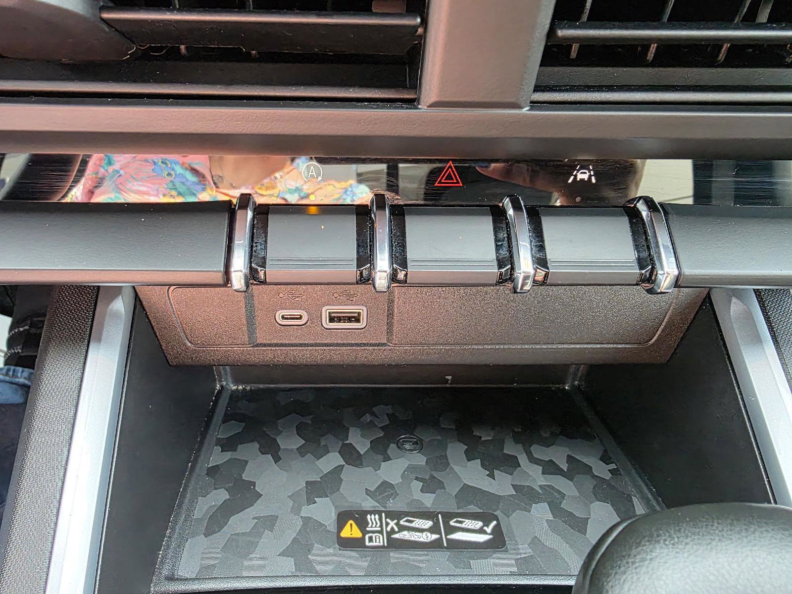 Used 2023 Chevrolet Colorado LT w/ LT Convenience Package II image 20