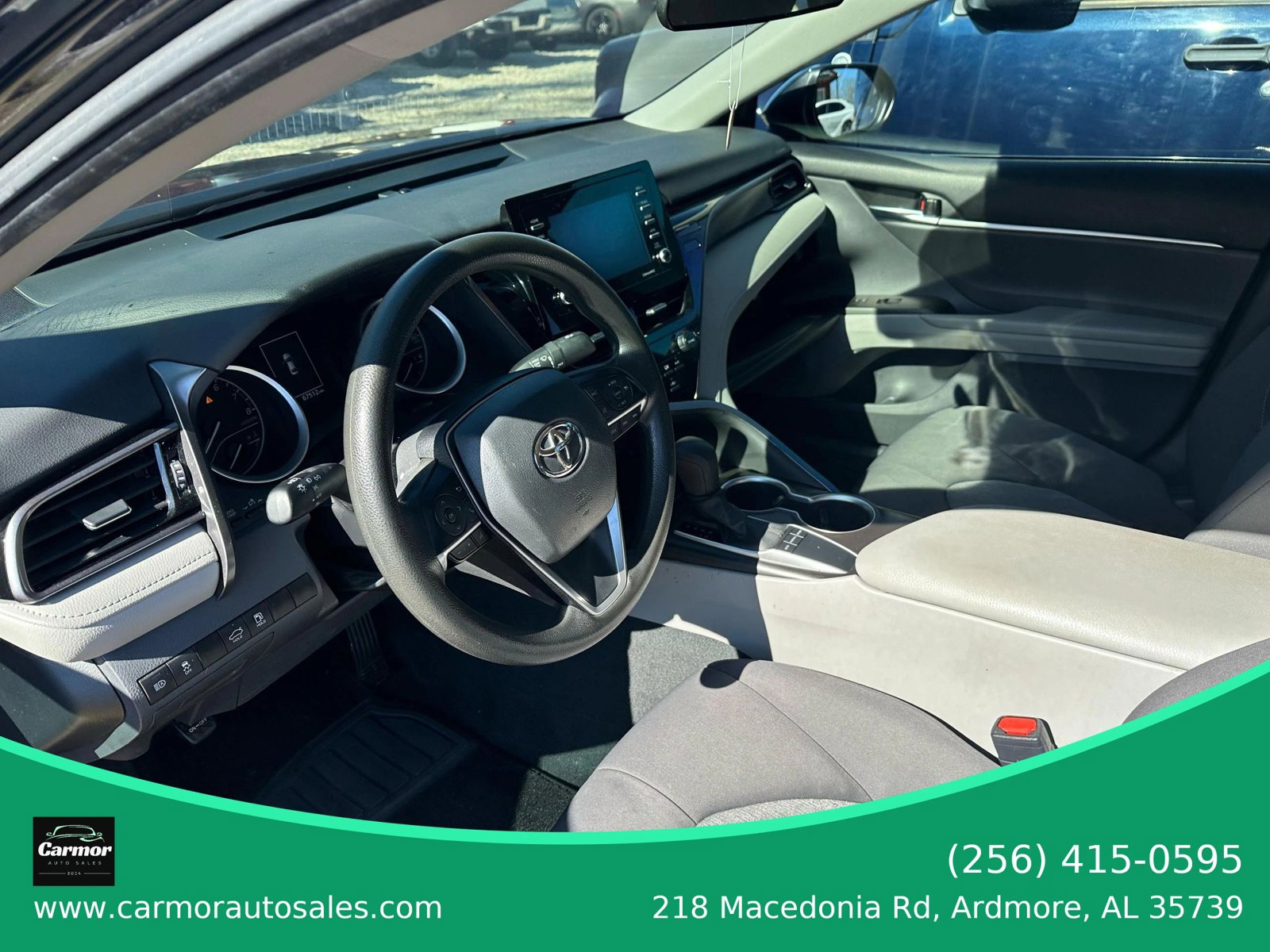 Used 2022 Toyota Camry LE image 4