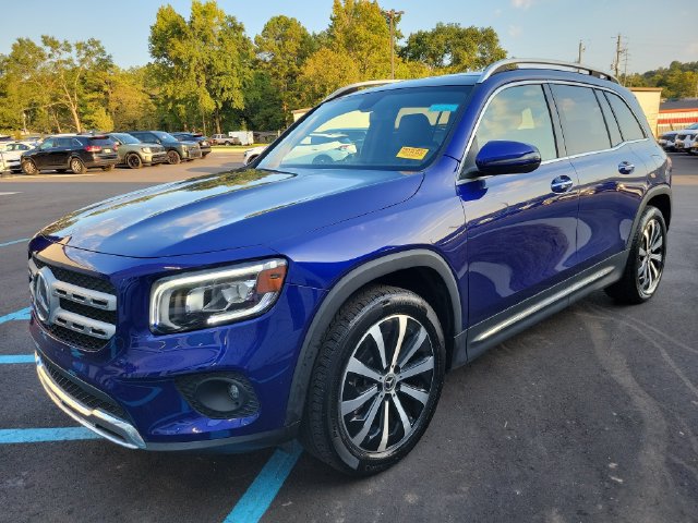 Used 2022 Mercedes-Benz GLB 250 4MATIC image 3
