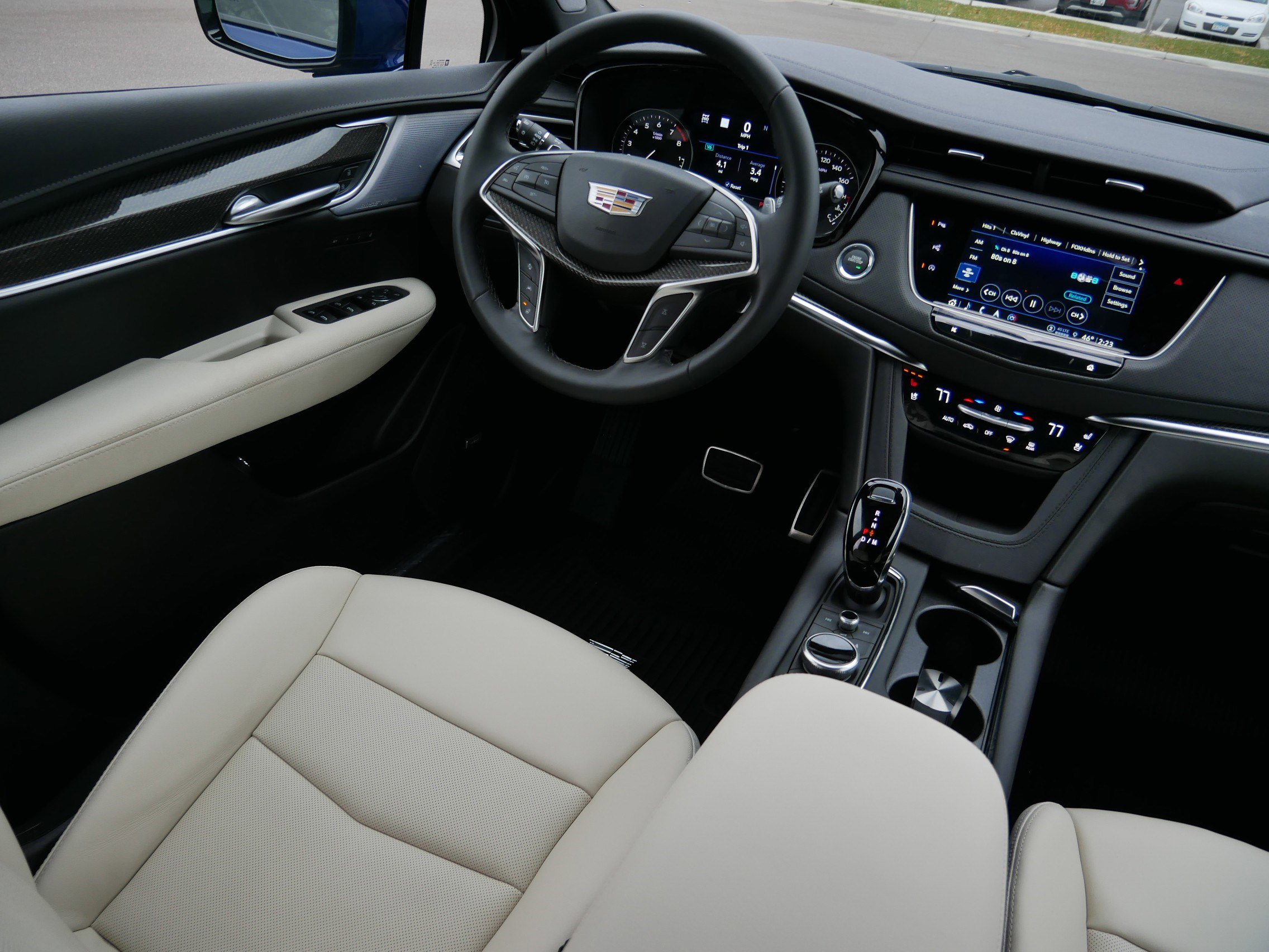 New 2026 Cadillac XT5 Sportv w/ LPO, Floor Liner Package image 7