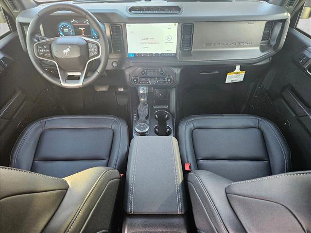 New 2025 Ford Bronco Badlands image 15