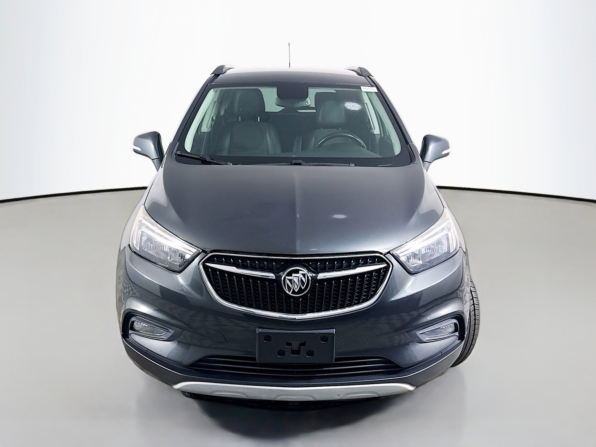 Used 2018 Buick Encore Preferred image 2