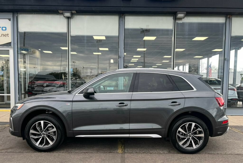 Used 2024 Audi Q5 2.0T Premium Plus w/ Premium Plus Package AWD/4WD image 2