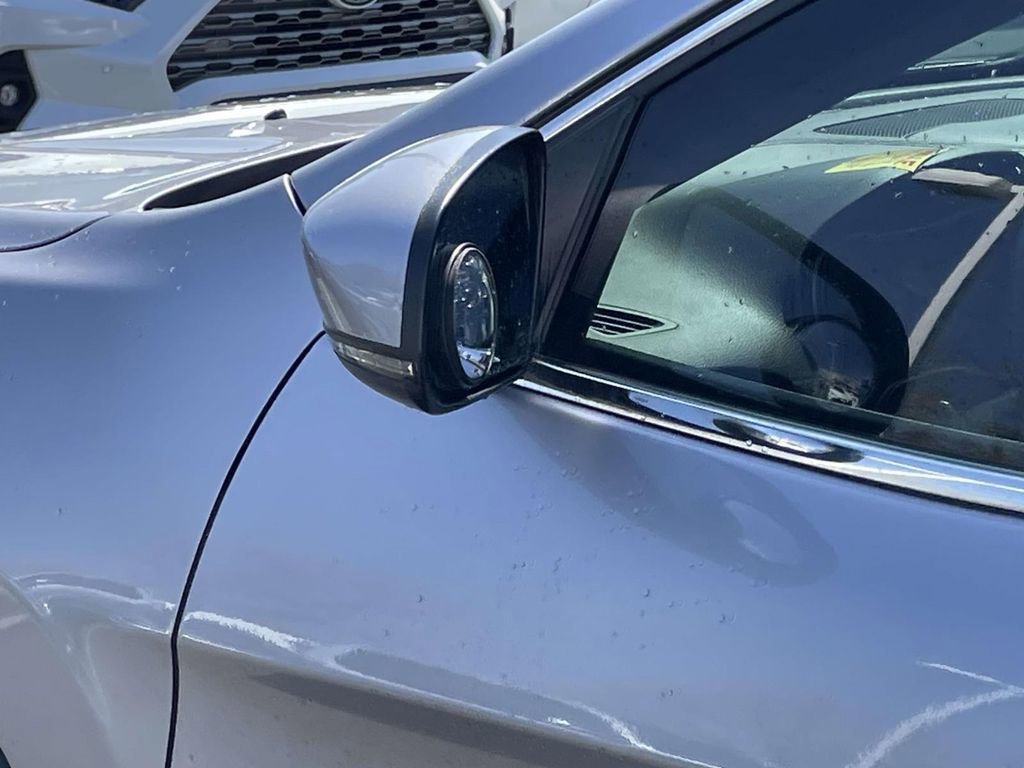 Used 2019 Jeep Cherokee Limited w/ Luxury Group image 25