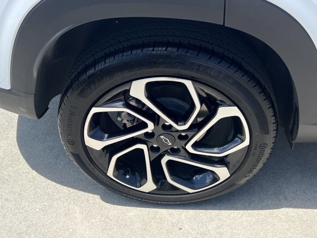 Used 2024 Chevrolet Trax RS w/ Sunroof Package image 18