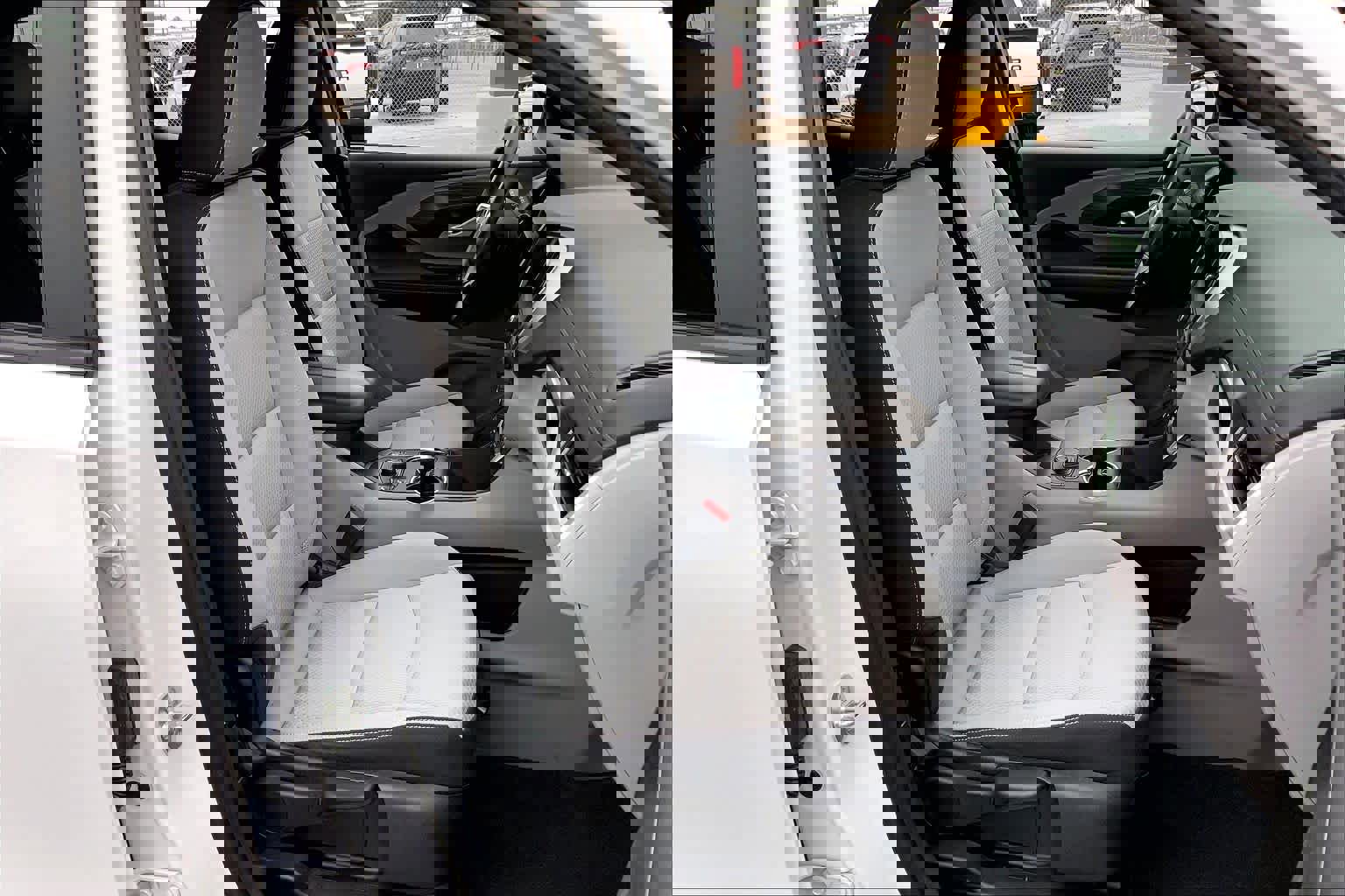 Certified 2022 GMC Terrain SLE w/ Driver Convenience Package image 8