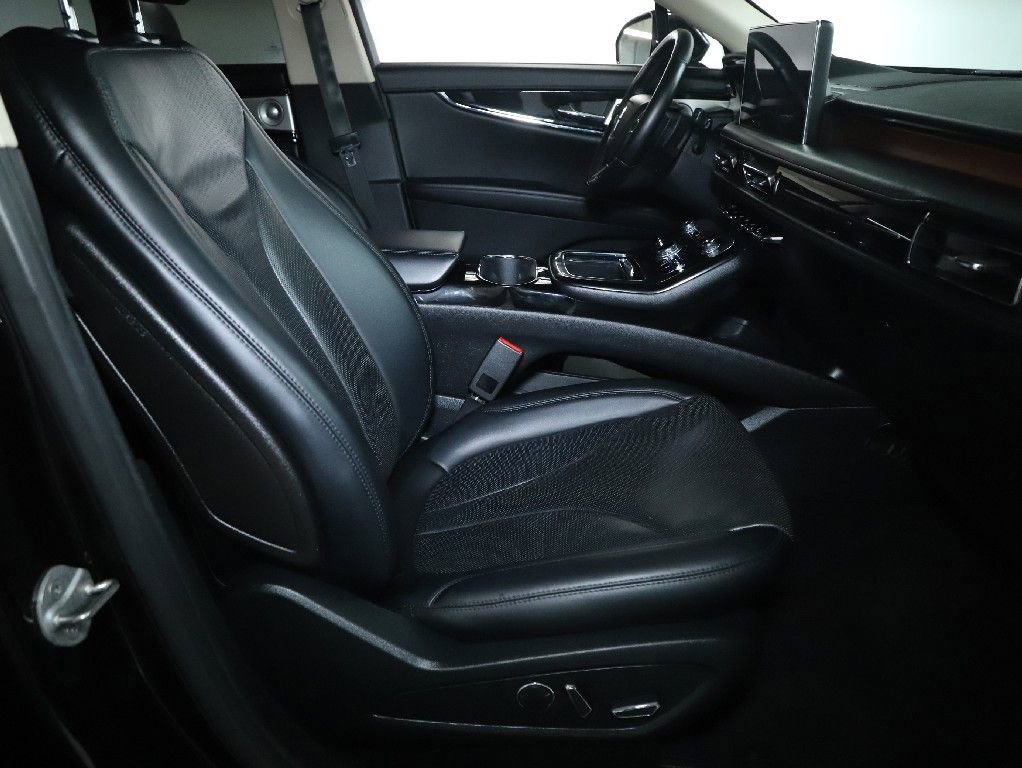 Used 2022 Lincoln Nautilus Reserve w/ Equipment Group 202A image 35