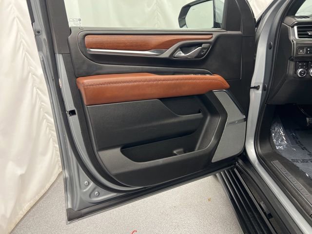 Certified 2023 GMC Yukon Denali Ultimate image 11