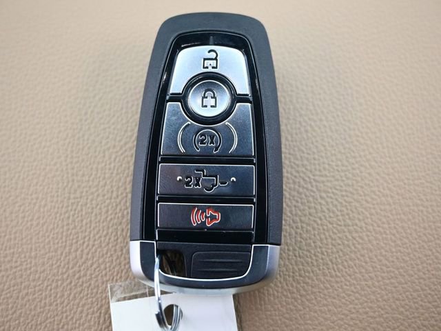 New 2026 Ford F350 Lariat image 17