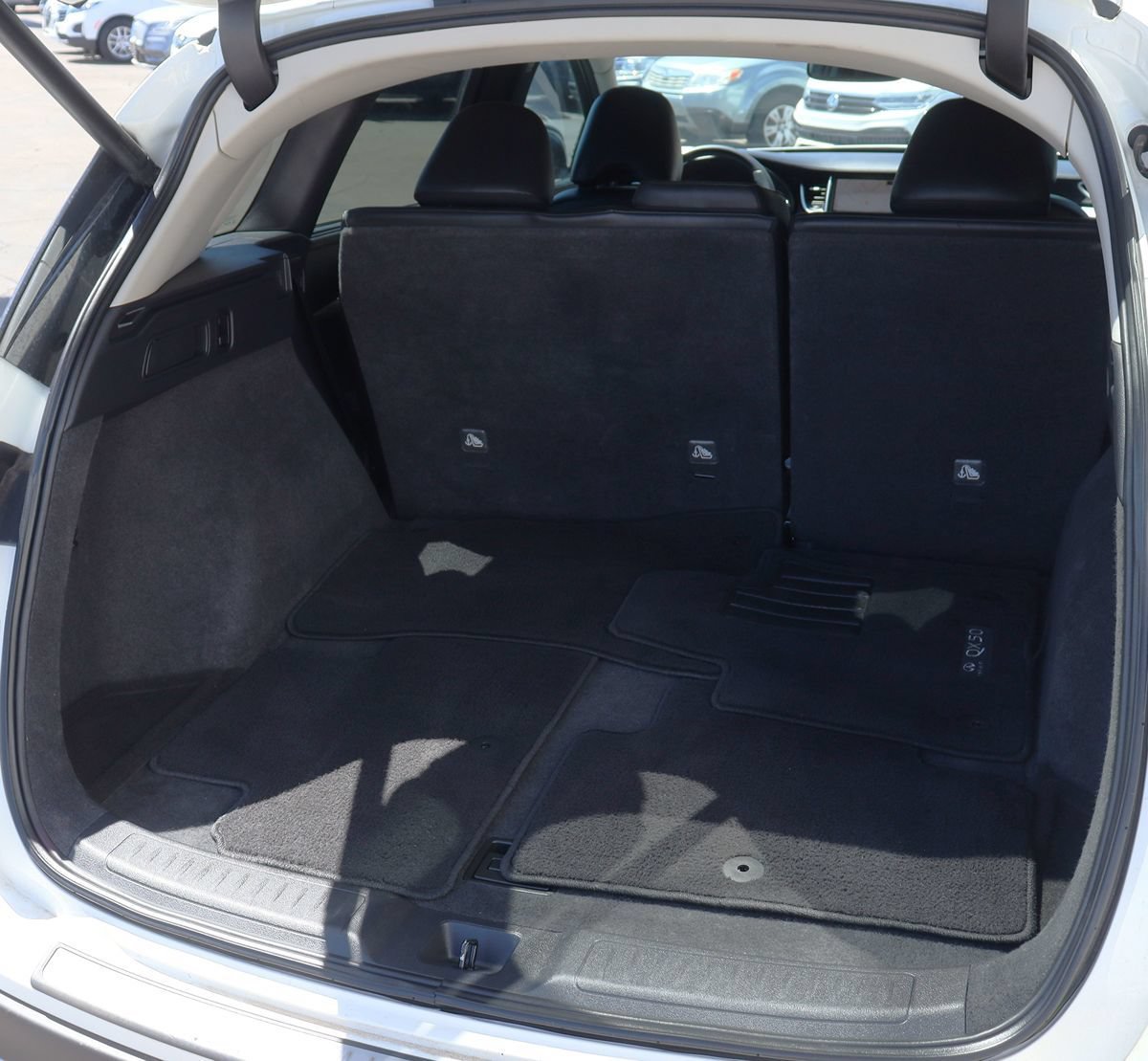 Used 2021 INFINITI QX50 Sensory w/ Cargo Package image 25