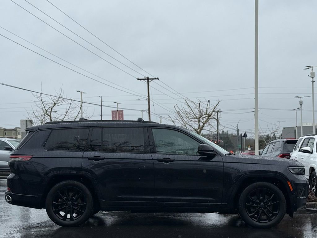 Used 2023 Jeep Grand Cherokee L Overland image 6