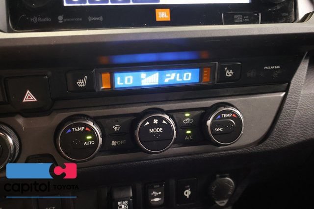 Used 2019 Toyota Tacoma TRD Off-Road w/ TRD Premium Off Road Package AWD/4WD image 25