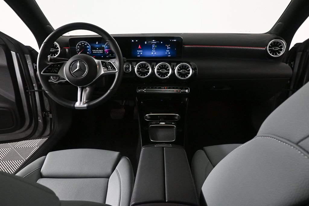 Certified 2026 Mercedes-Benz CLA 250 image 17