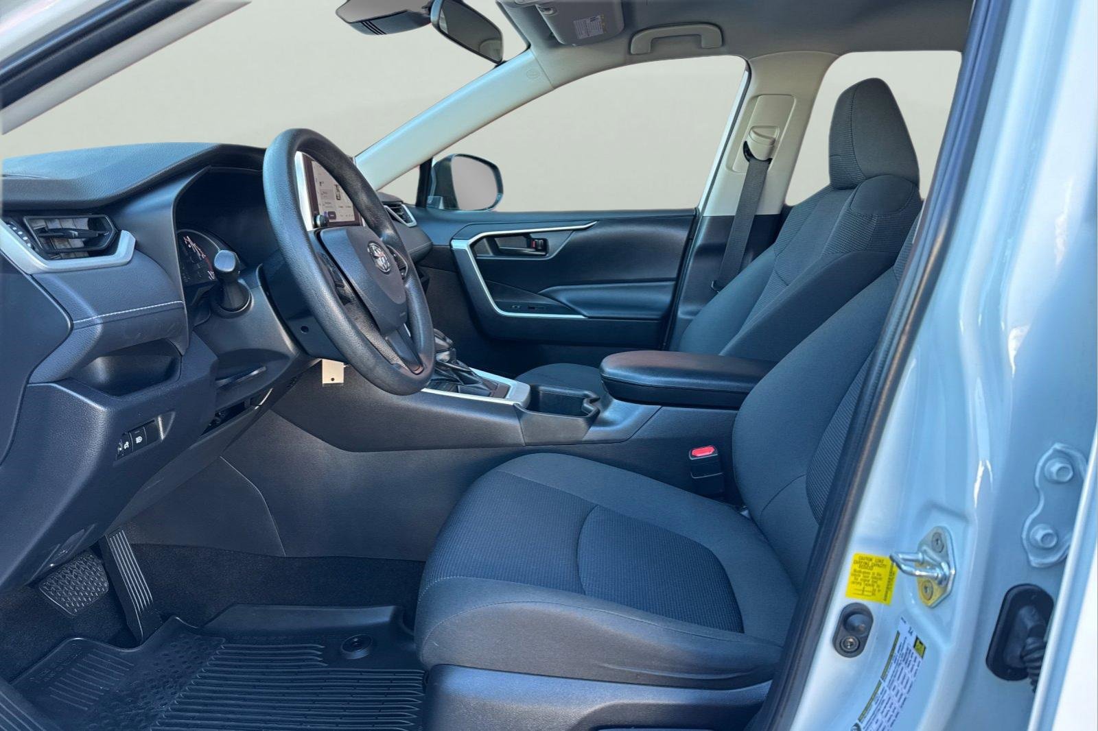 Certified 2023 Toyota RAV4 LE image 15