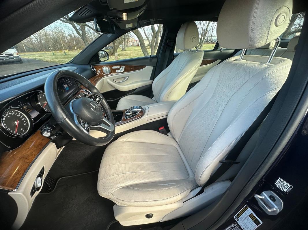 Used 2019 Mercedes-Benz E 300 4MATIC w/ Premium 1 Package image 7