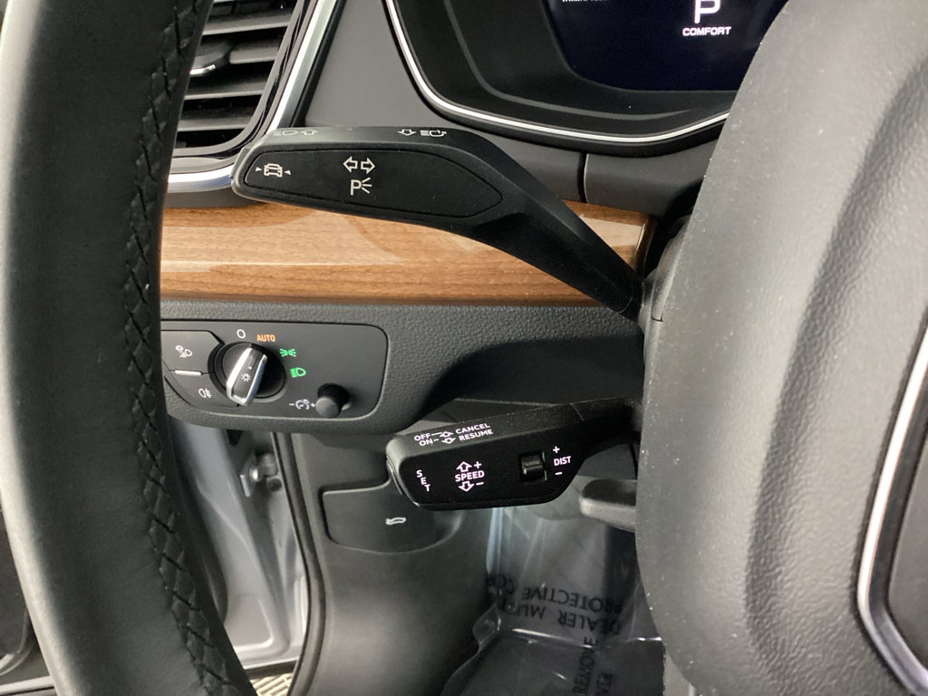 Used 2021 Audi Q5 Premium Plus image 23