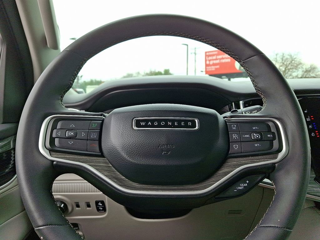 Used 2022 Jeep Wagoneer Series II image 18