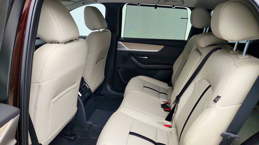 Used 2025 MAZDA CX-90 Plug-In Hybrid w/Premium Sport AWD/4WD image 21