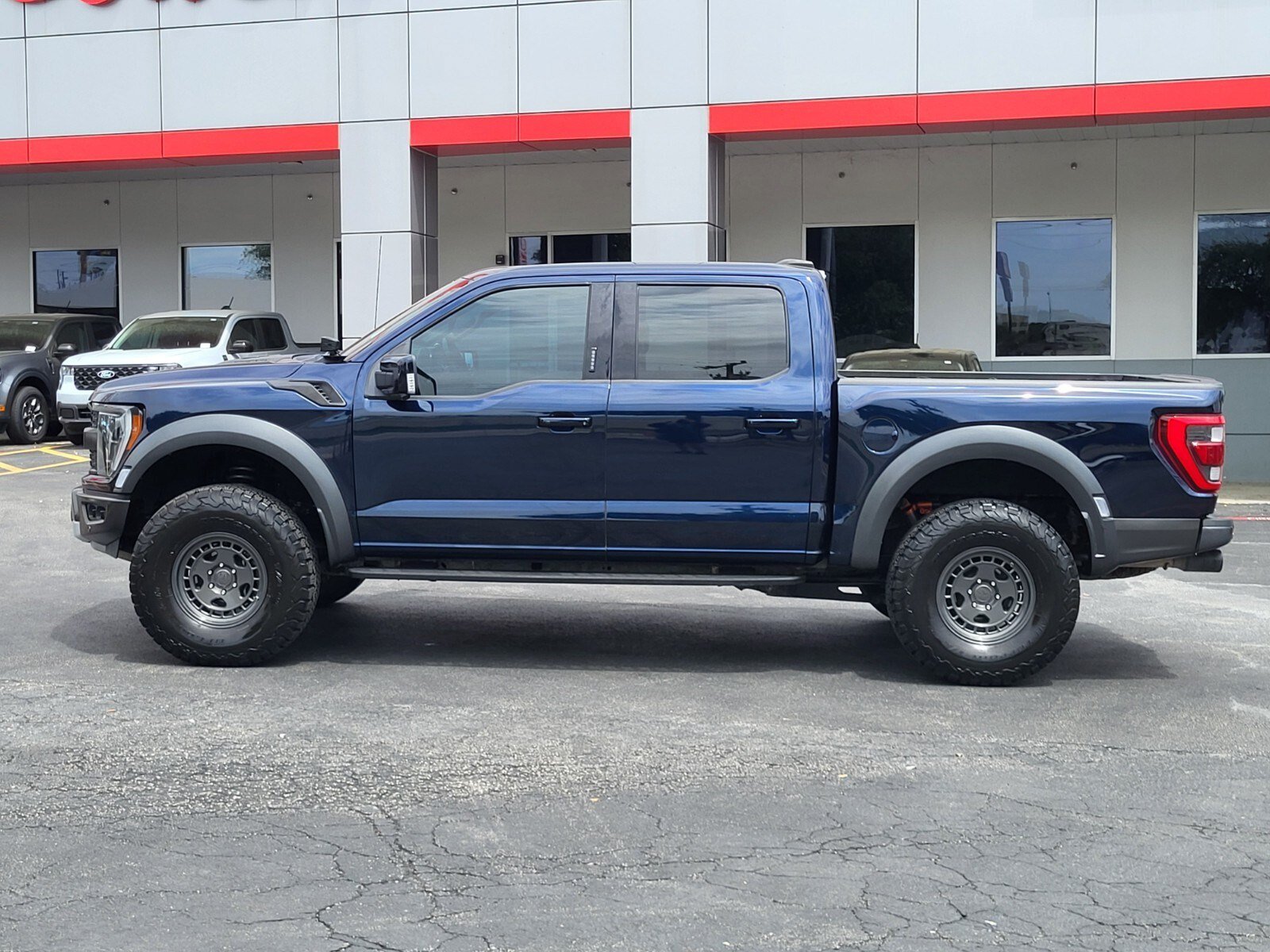 Used 2023 Ford F150 Raptor AWD/4WD image 6