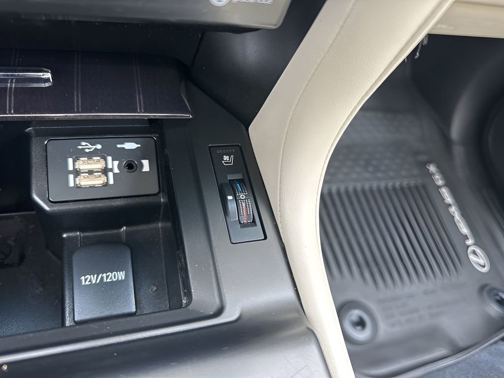 Used 2022 Lexus GX 460 Premium w/ Premium Plus Package image 24