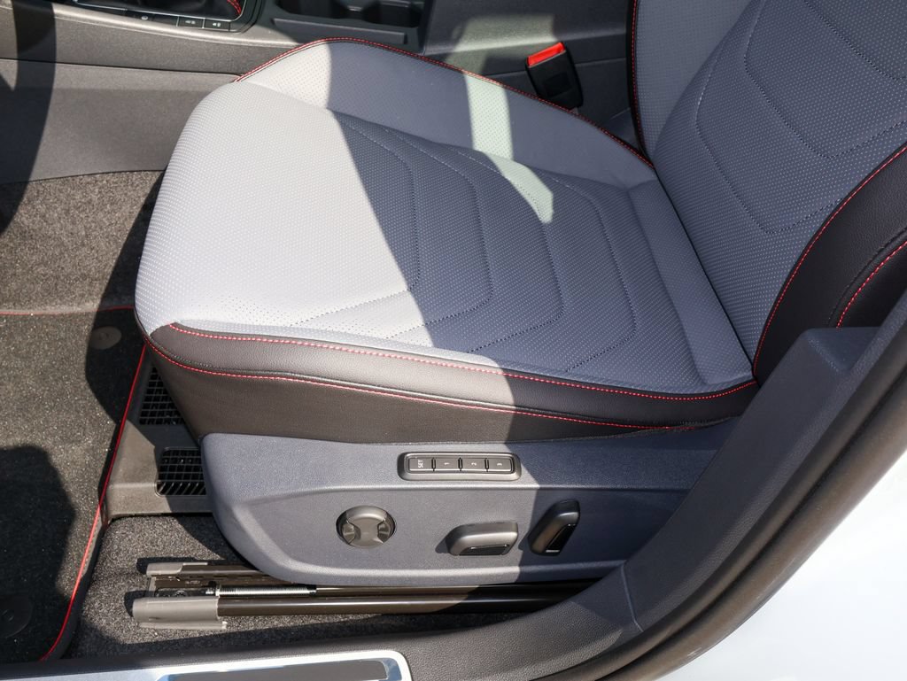 New 2026 Volkswagen Jetta GLI Autobahn FWD image 13
