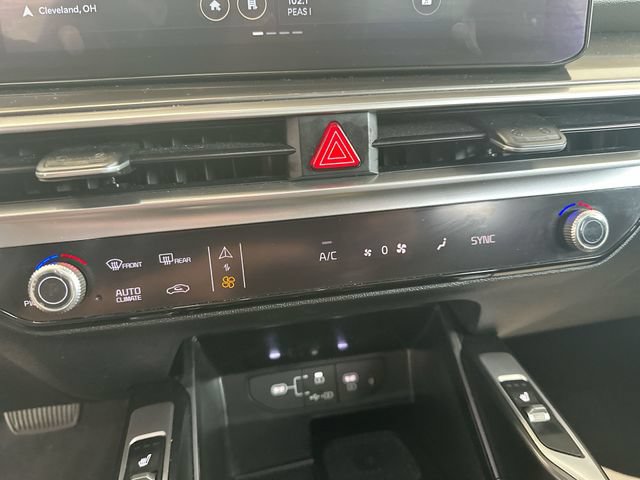 Used 2024 Kia Sorento S w/ Panoramic Sunroof Package AWD/4WD image 19