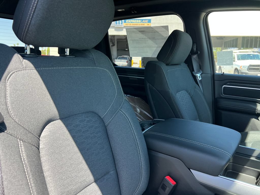 New 2026 RAM 1500 Big Horn AWD/4WD image 14