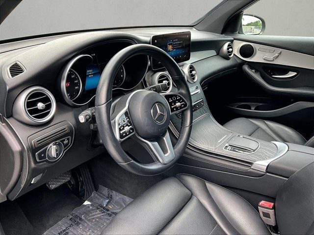 Used 2021 Mercedes-Benz GLC 300 image 14