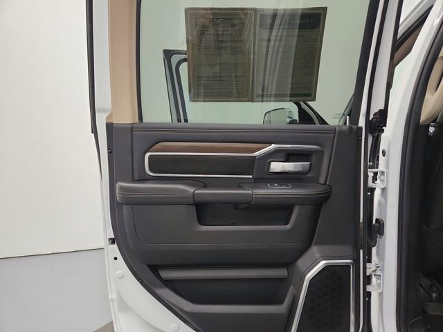 Used 2022 RAM 2500 Laramie image 42