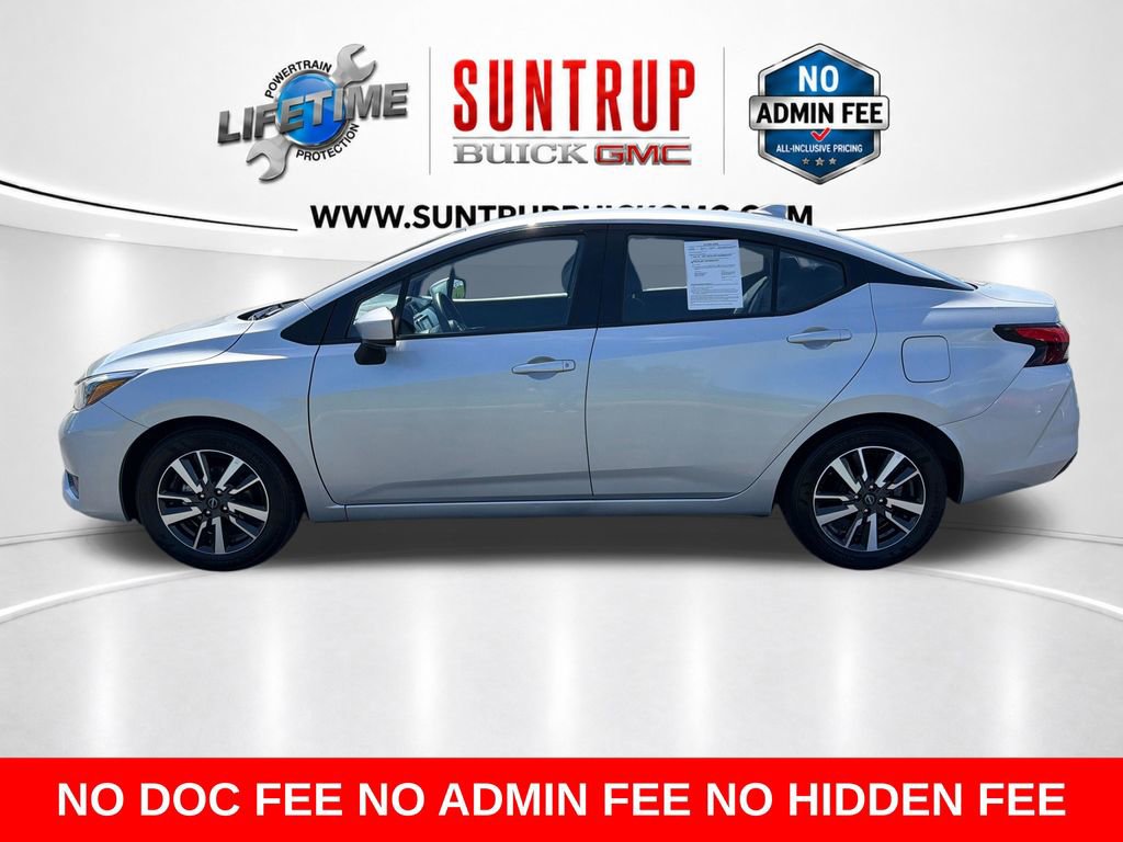 Used 2025 Nissan Versa SV FWD image 2