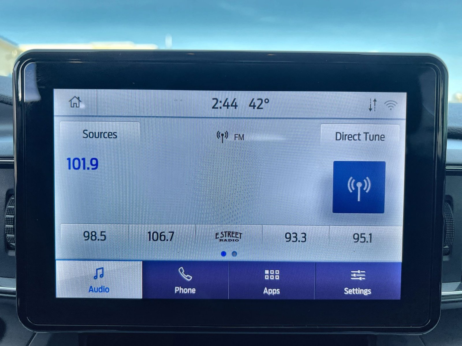 Used 2023 Ford Explorer XLT w/ Equipment Group 202A image 18