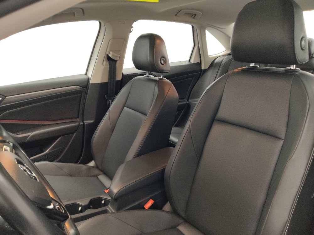Used 2019 Volkswagen Jetta SEL FWD image 17