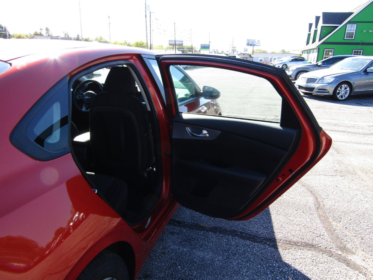 Used 2022 Kia Forte LXS w/ LXS Technology Package image 22