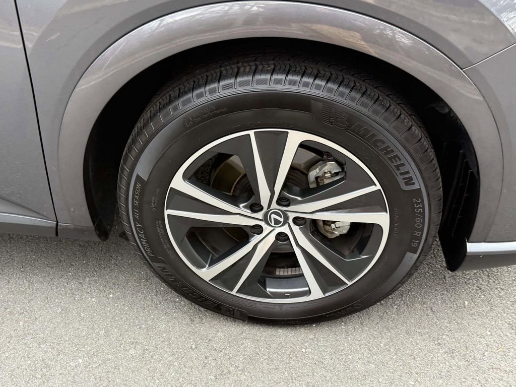 Used 2023 Lexus RX 350 Premium w/ Accessory Package image 7