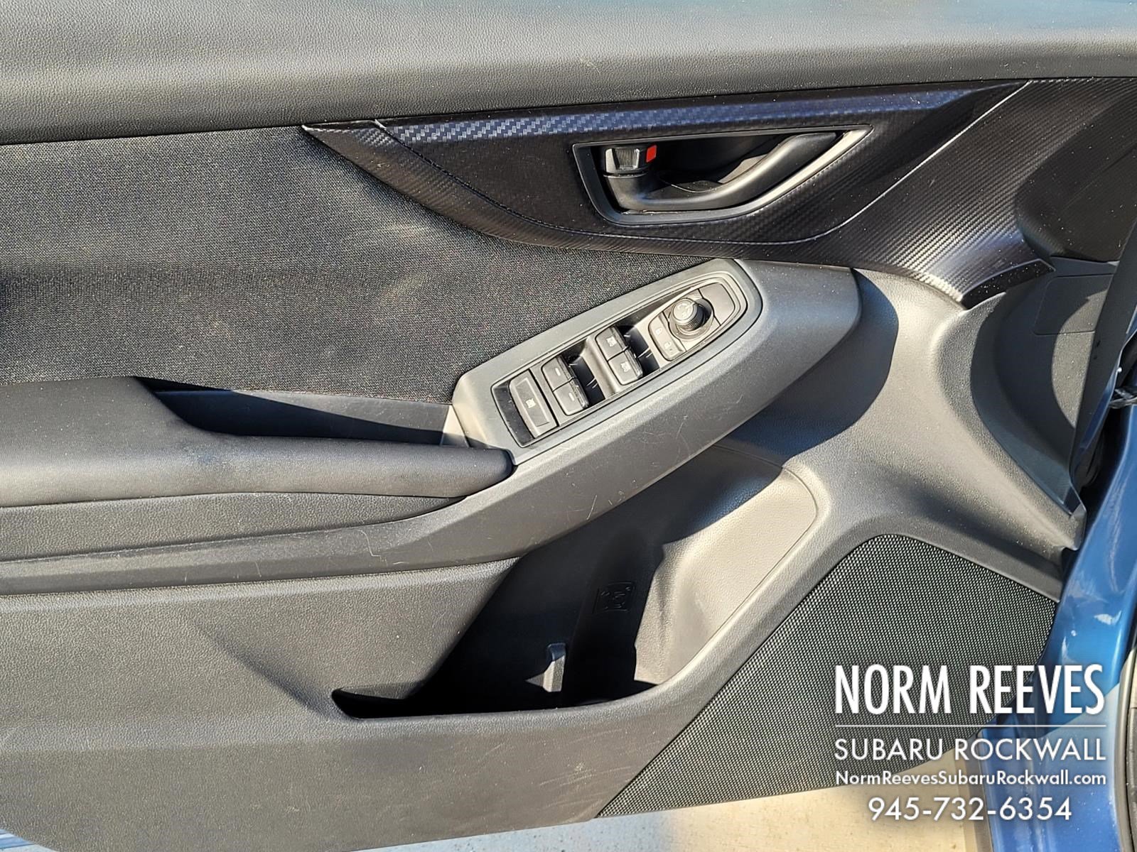 Used 2022 Subaru Crosstrek 2.0i image 4