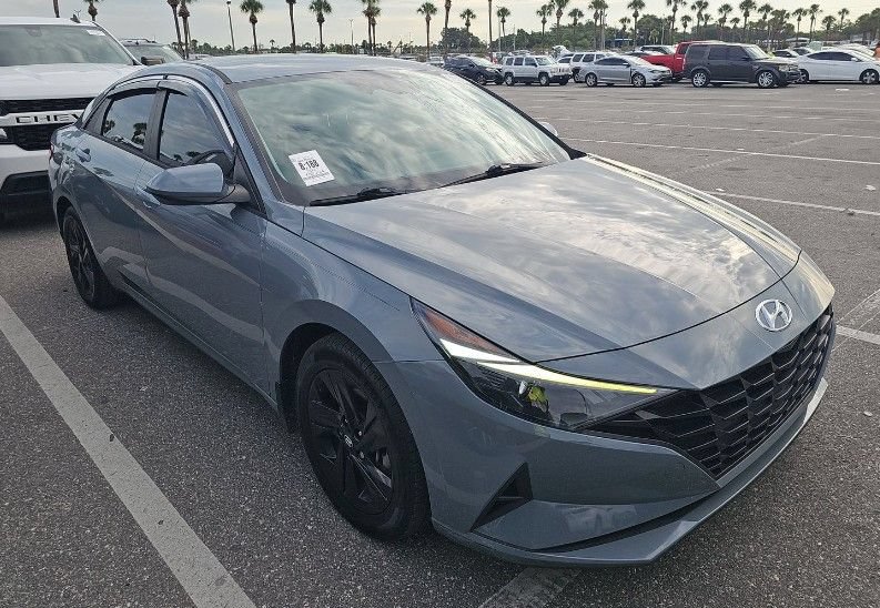 Used 2021 Hyundai Elantra Blue FWD image 6
