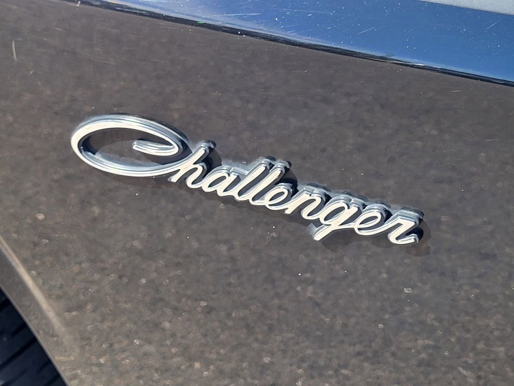 Used 2012 Dodge Challenger R/T image 13