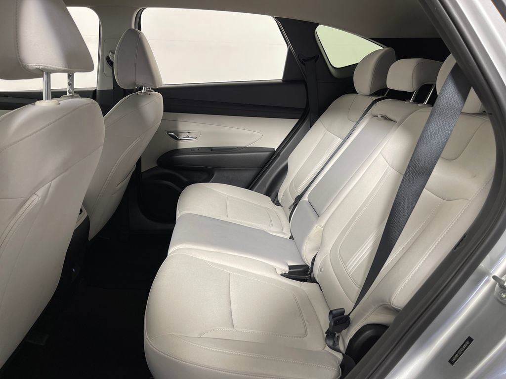Certified 2025 Hyundai Tucson SEL AWD/4WD image 13