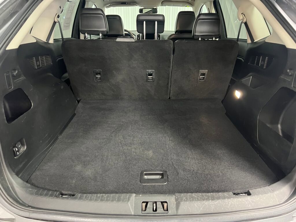 Used 2021 Ford Edge SEL w/ Cargo Accessory Package image 7