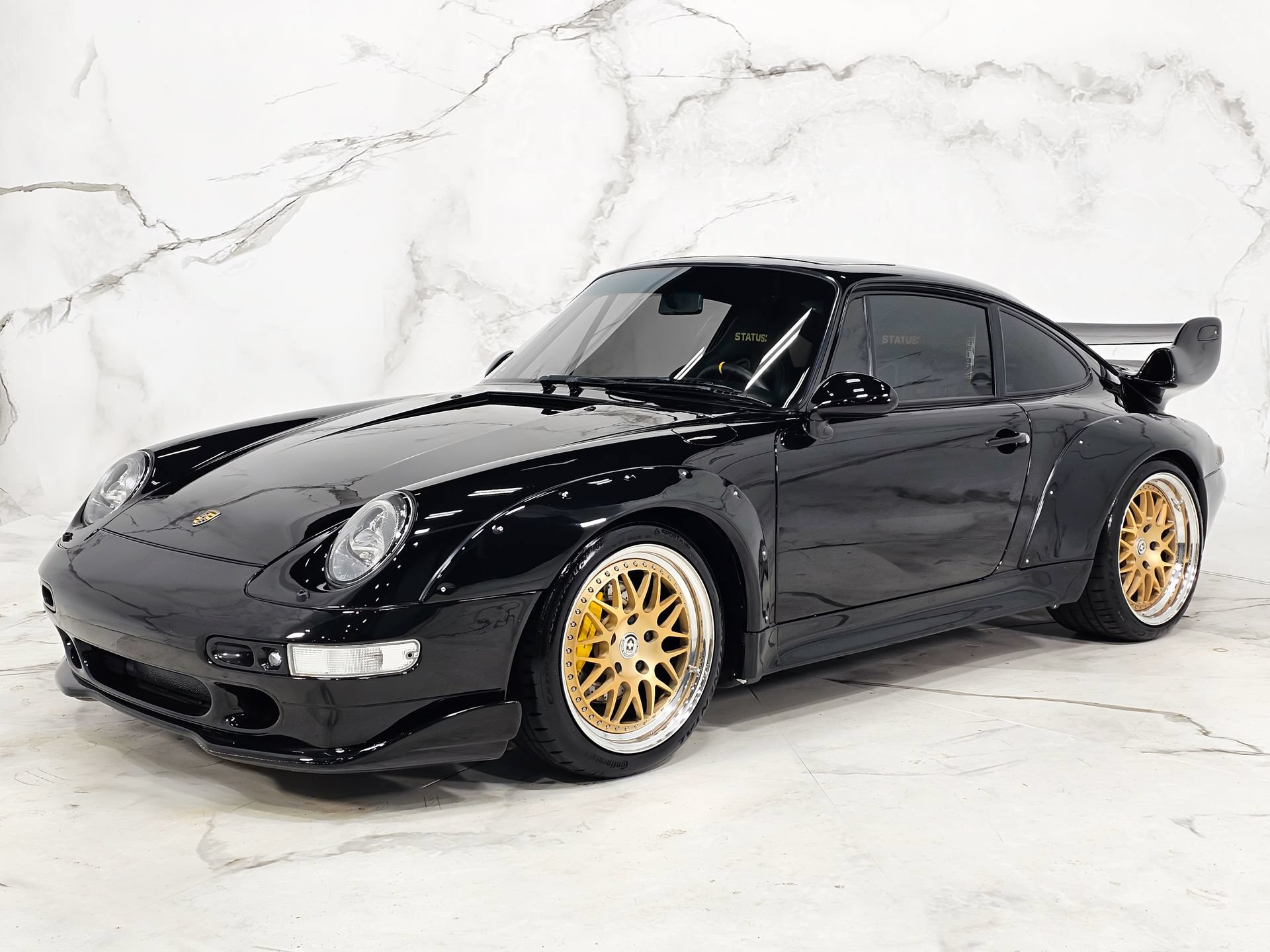 Used 1995 Porsche 911 Carrera RWD image 9