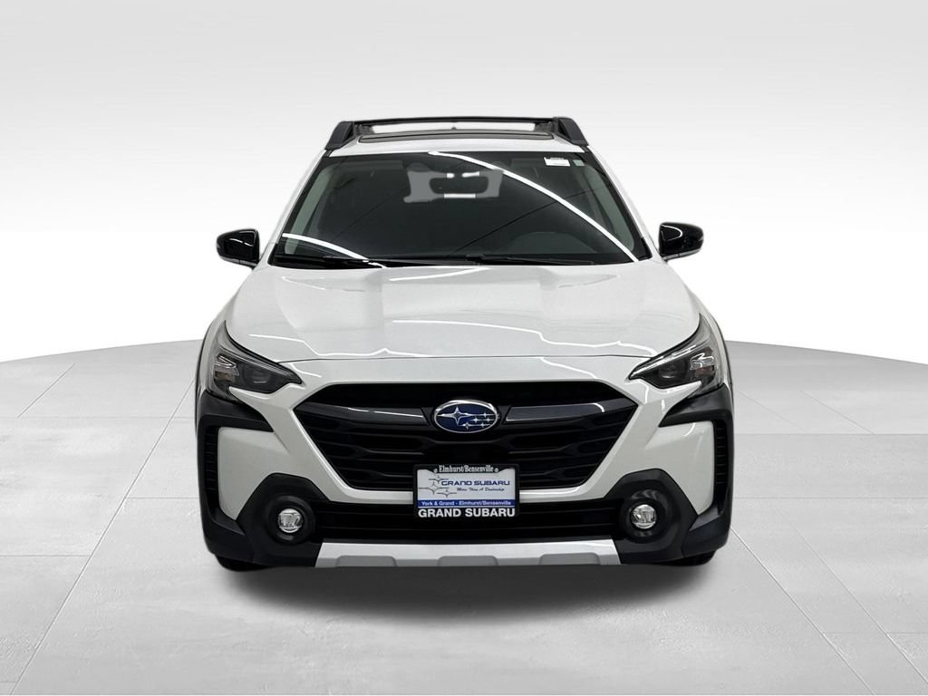Used 2025 Subaru Outback Limited AWD/4WD image 10