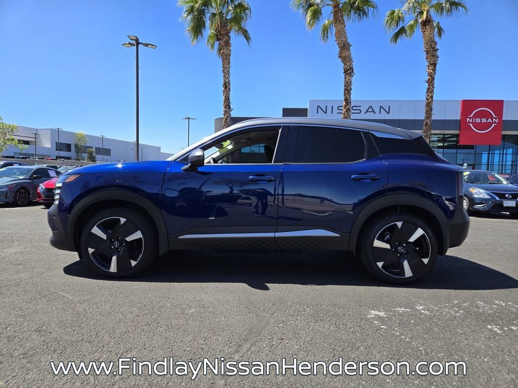 Used 2025 Nissan Kicks SR AWD/4WD image 3