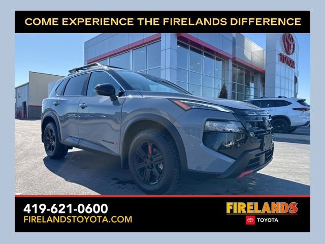 Used 2025 Nissan Rogue Rock Creek w/ Rock Creek Premium Package image 1