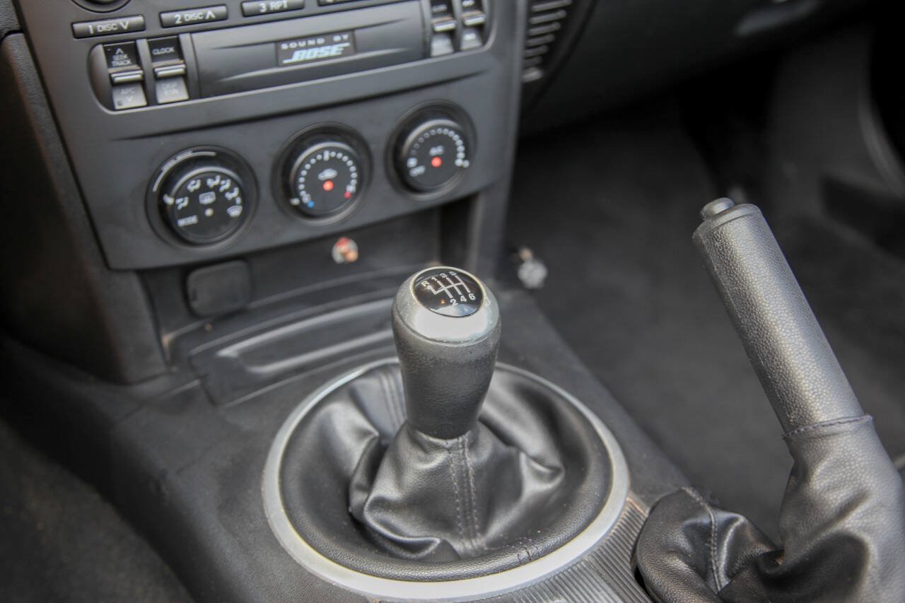 Used 2006 MAZDA MX-5 Miata Grand Touring w/ Premium Pkg RWD image 37