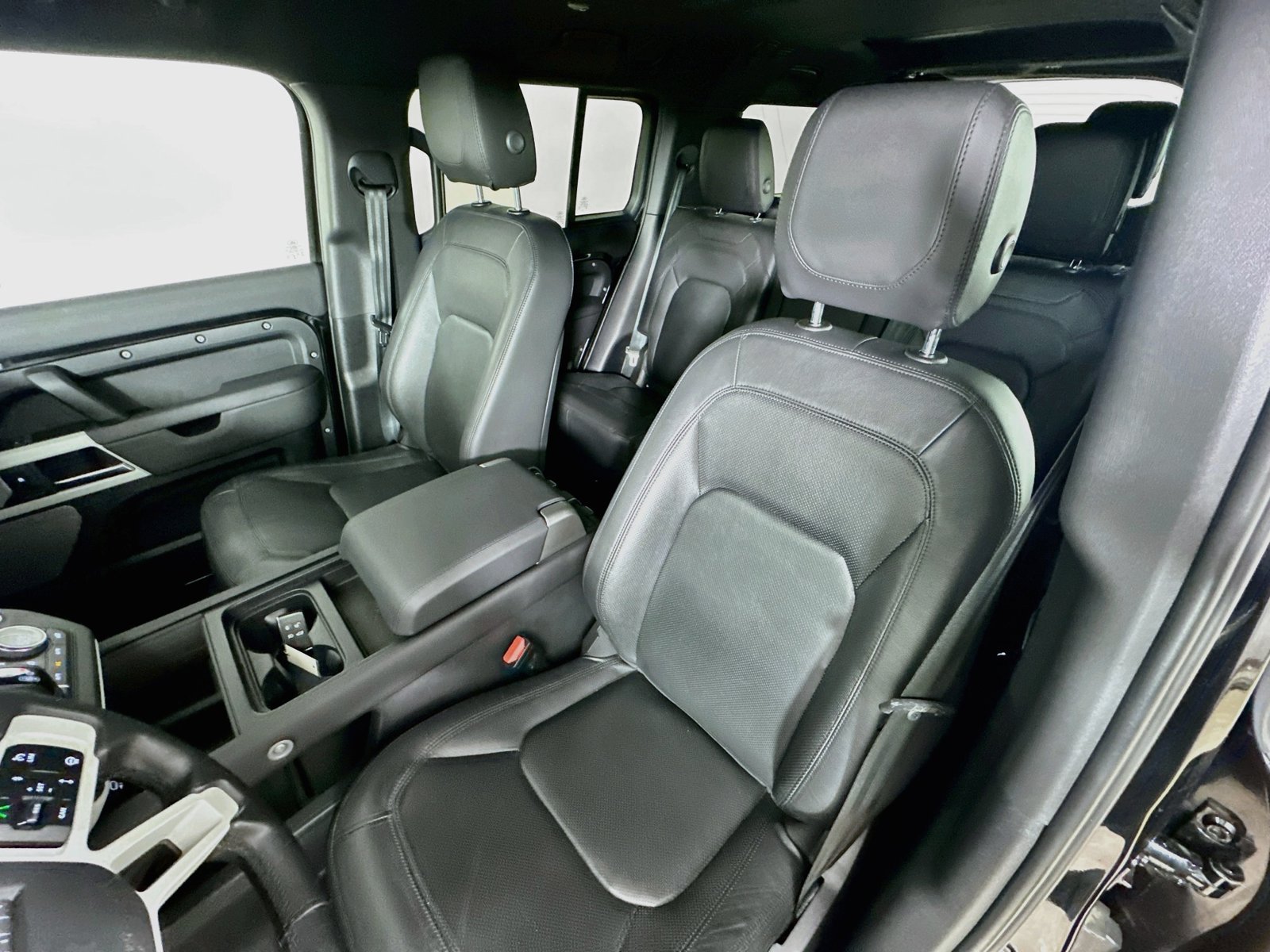 Used 2024 Land Rover Defender 130 S AWD/4WD image 34