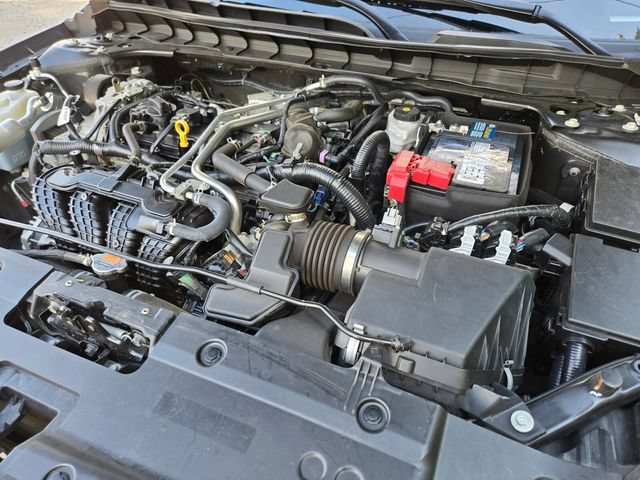 Used 2023 Nissan Altima 2.5 SR w/ SR Premium Package FWD image 23
