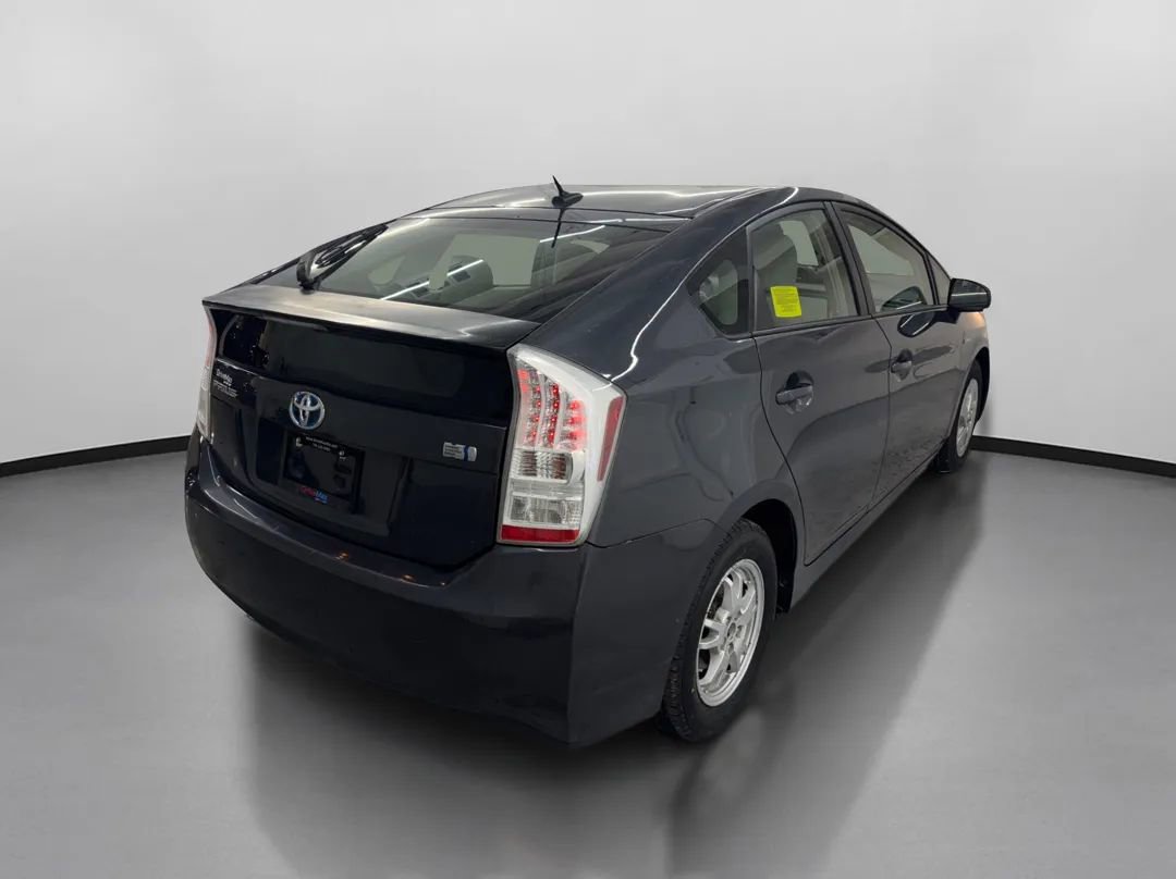 Used 2011 Toyota Prius Two image 10