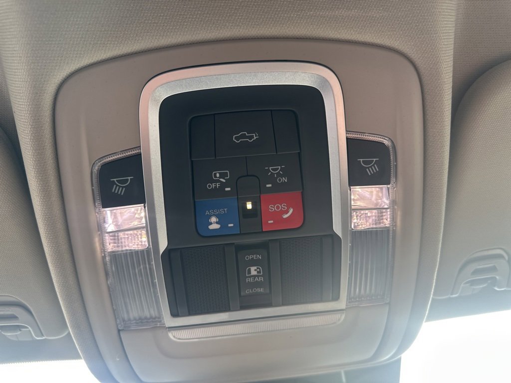 Used 2022 RAM 1500 Laramie image 52