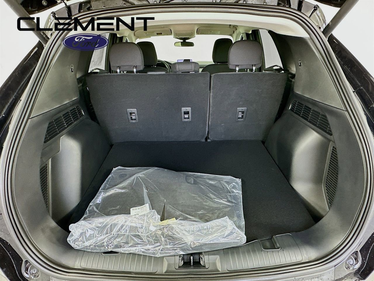 New 2026 Ford Escape Active w/ Cold Weather Package image 10