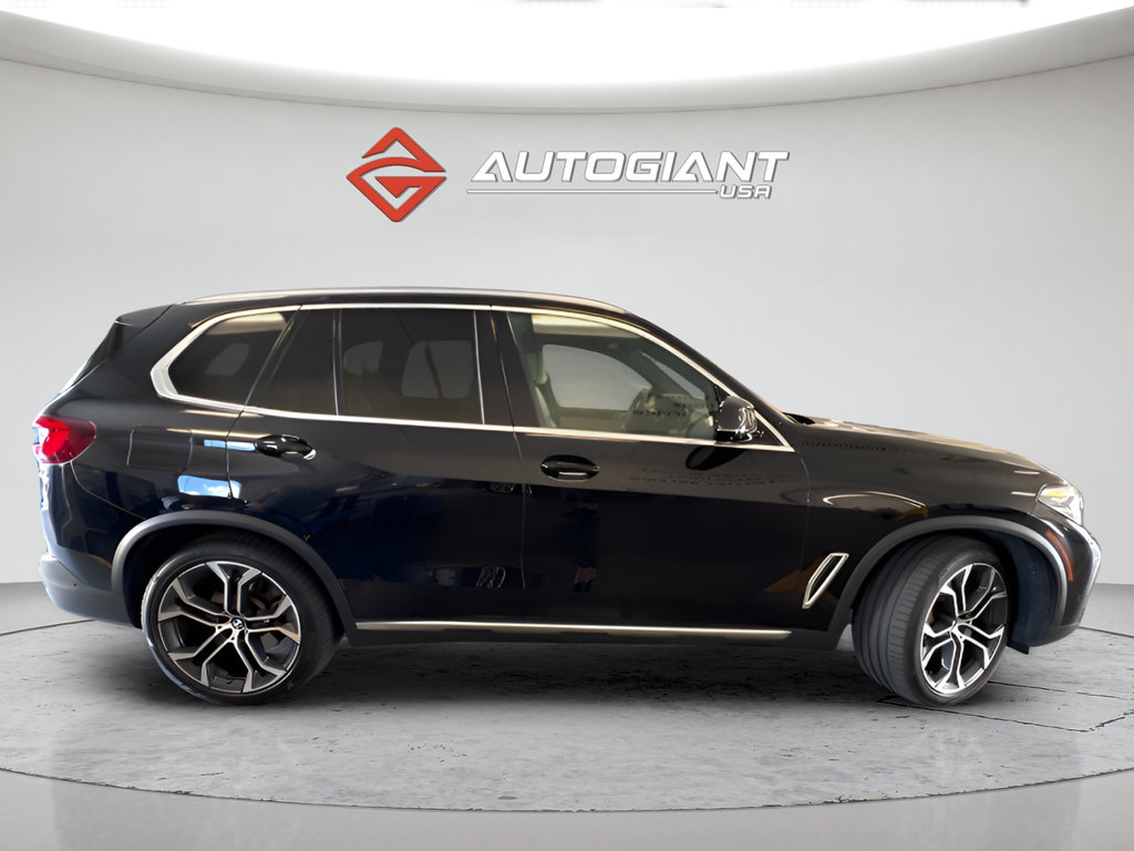 Used 2021 BMW X5 xDrive40i w/ Premium Package AWD/4WD image 9
